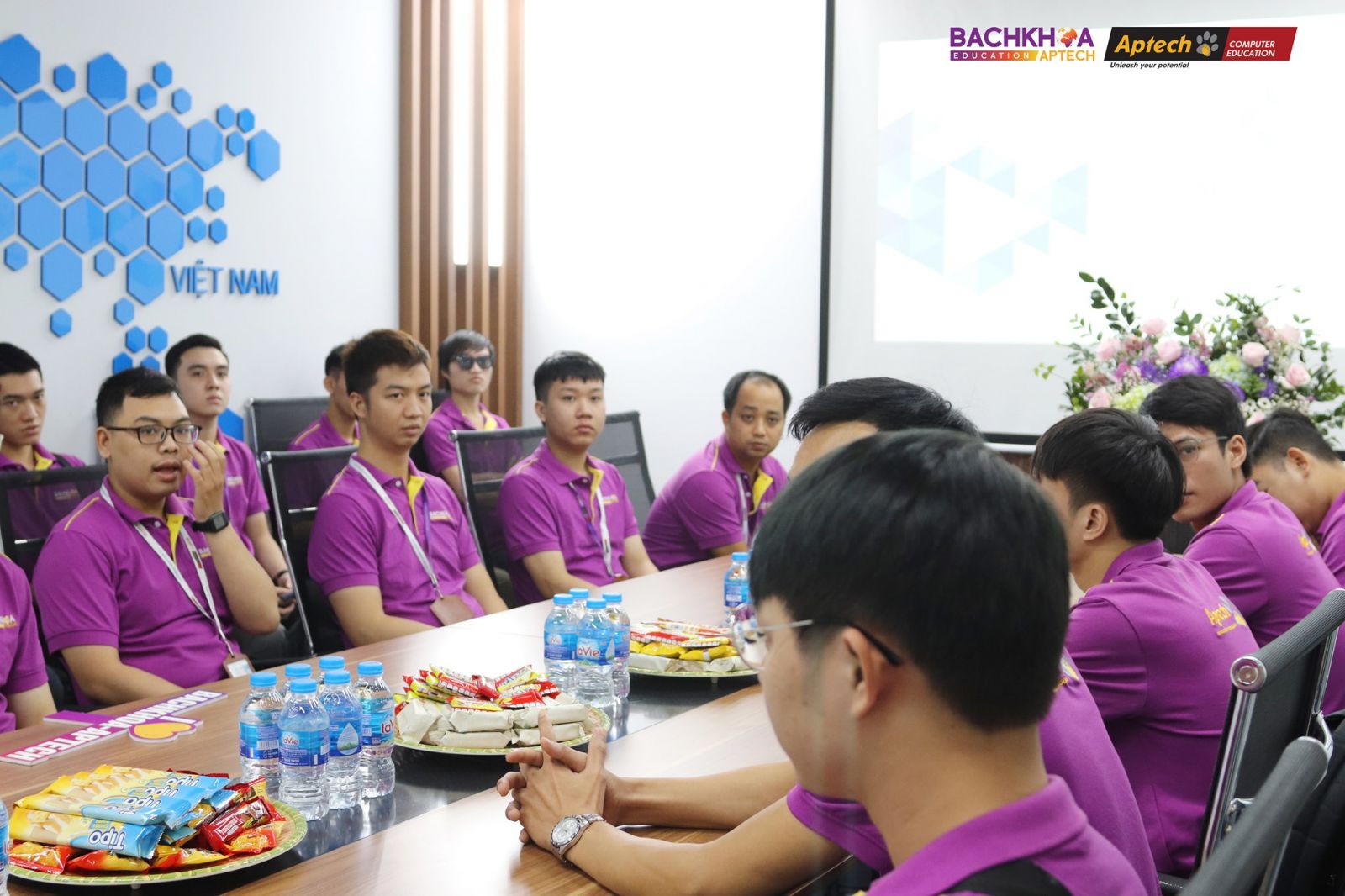 SotaTek company tour