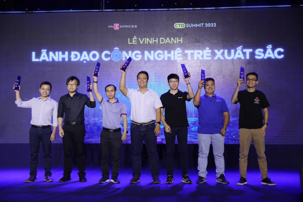 Hot News from VNExpress: Our CTO was named as Top 10 Young Technology Leaders 2022