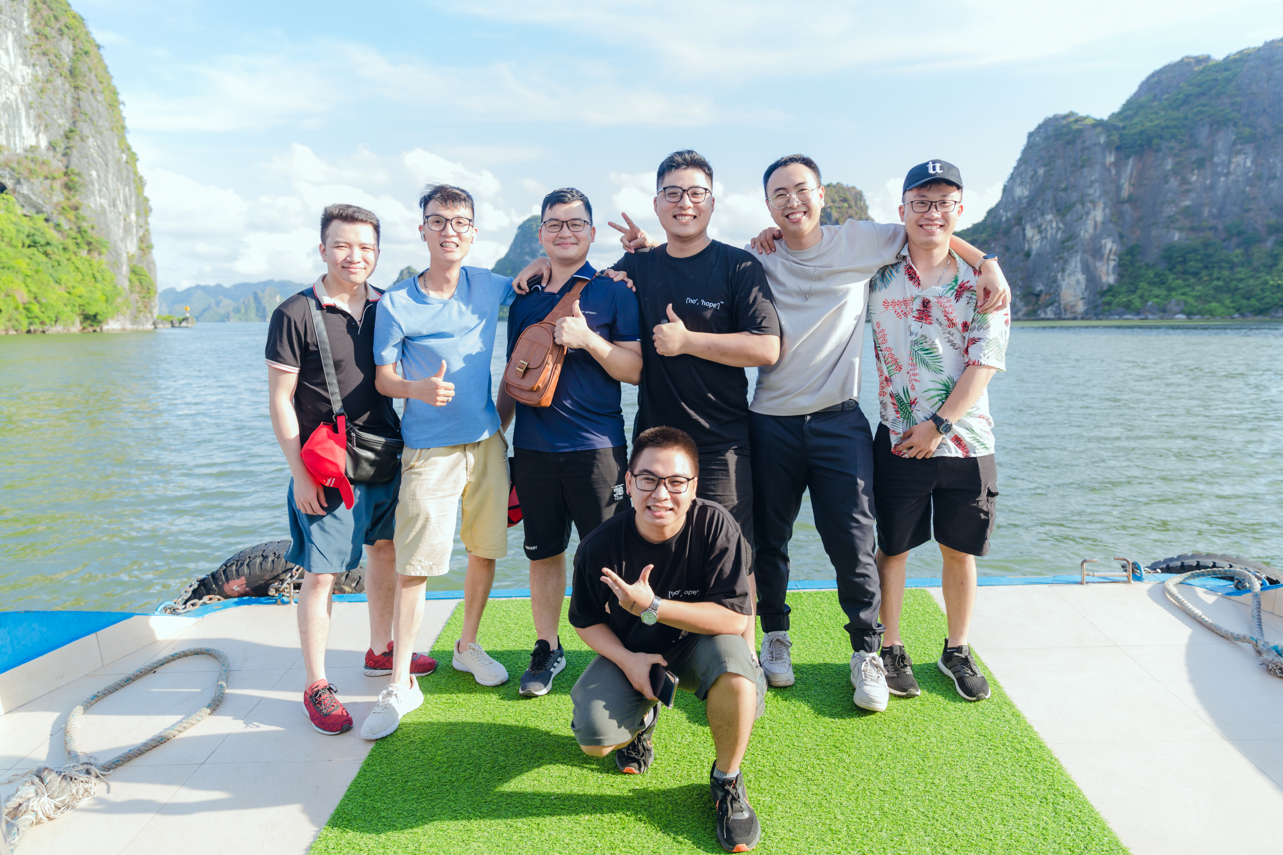 Tour Halong Bay