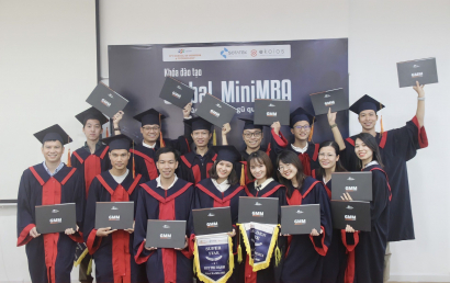 Graduation Ceremony of Global MiniMBA Course for SotaTek’s Managers