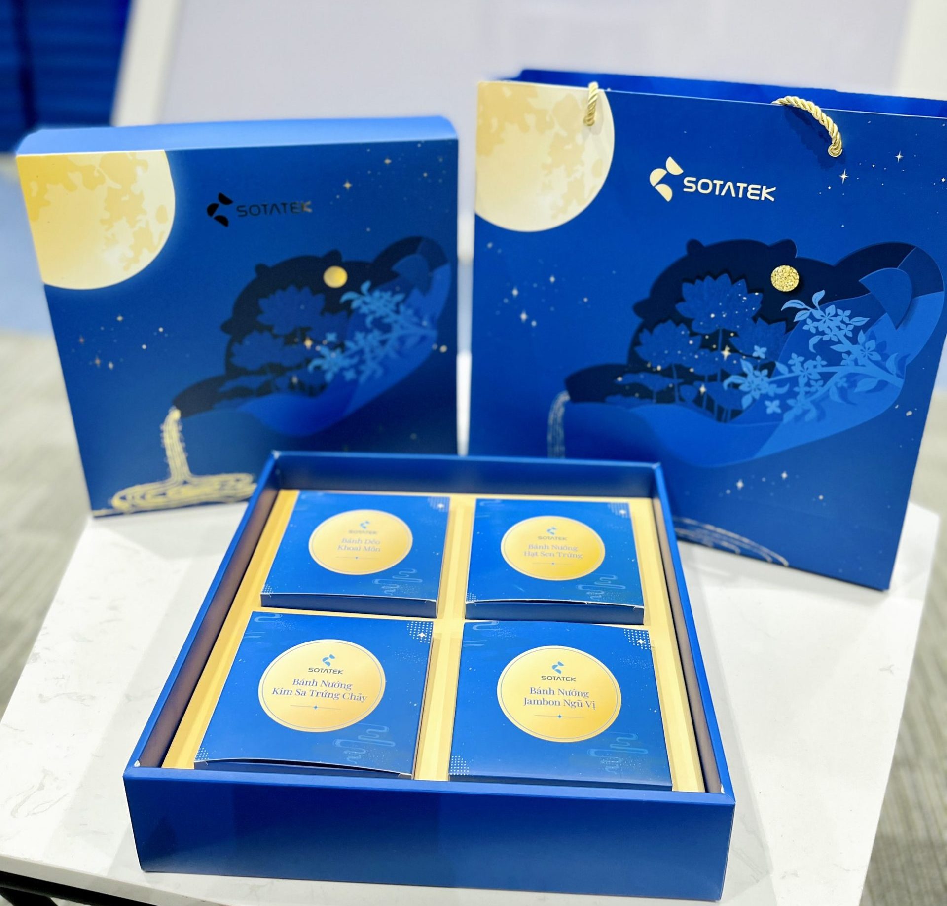 Moon cake set for SotaTekers